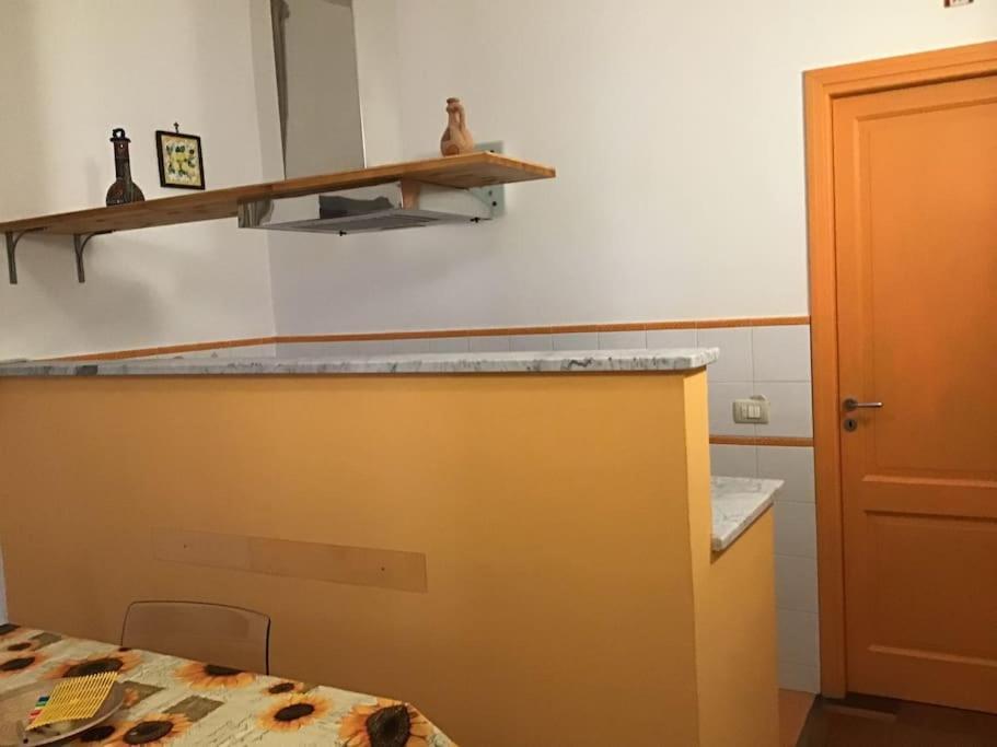 Appartamento Alessandro Al Porto Palermo Exterior foto